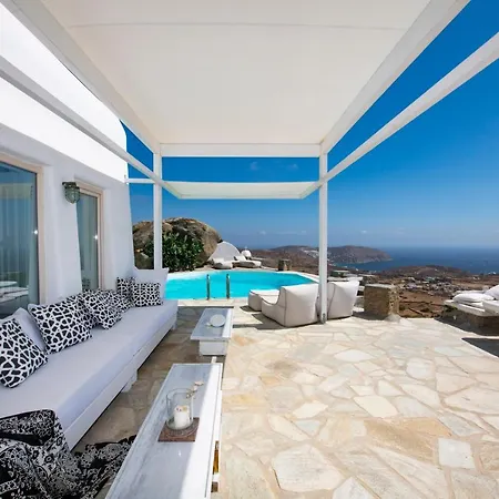 Mykonos Teatro And * Plintri